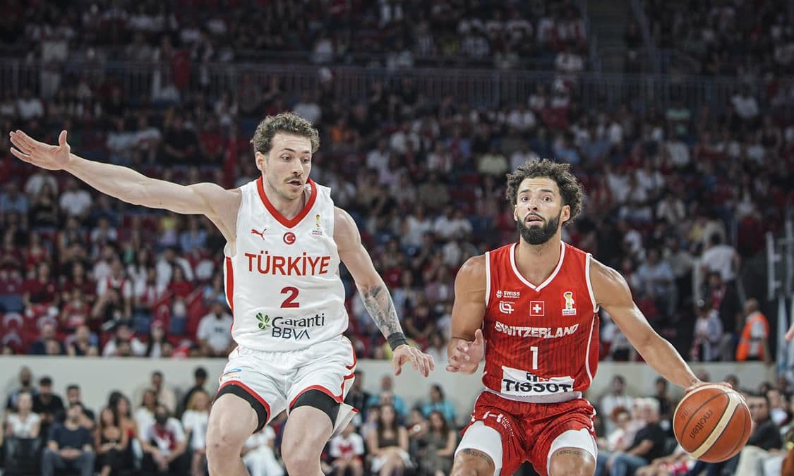 Galatasaray, Milli Basketbolcu Şehmus Hazer'i Kadrosuna Kattı