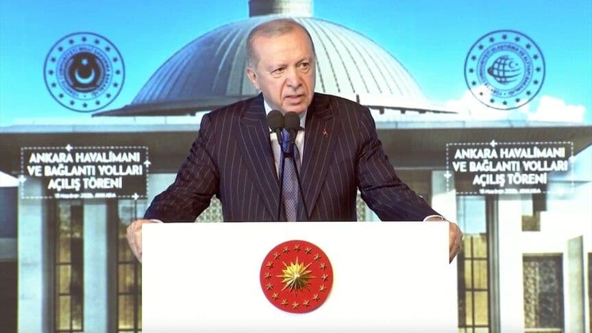 Cumhurbaşkanı Erdoğan'dan Ankara Havalimanı Açılışında Önemli Mesajlar: 2026 Zirveler Yılı Olacak