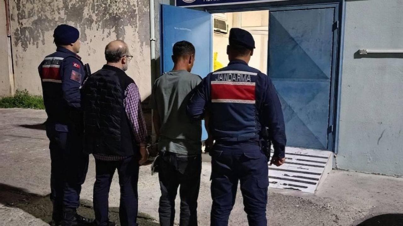 Adana'da Yaşlı Çifti 10 Milyon Lira Dolandıran Şebeke Çökertildi