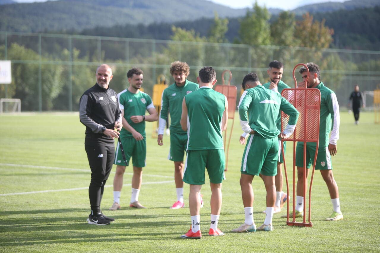 Bursaspor, Bolu Kampında Yeni Sezon Hazırlıklarına Başladı