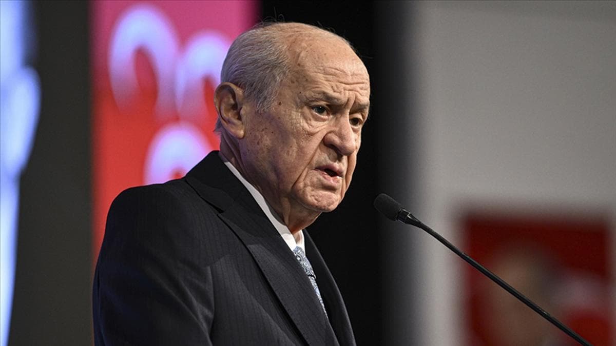 MHP Lideri Bahçeli'den Süper Lig'e Yükselen Arca Çorum FK'ye Tebrik Mesajı