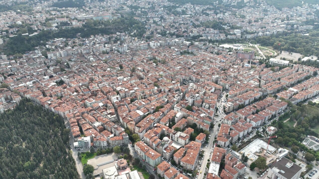 İYİ Partili Selçuk Türkoğlu, Bursa'nın 100 Binlik Planının Akıbetini Sordu: 'Acilen Hayata Geçirilmeli'