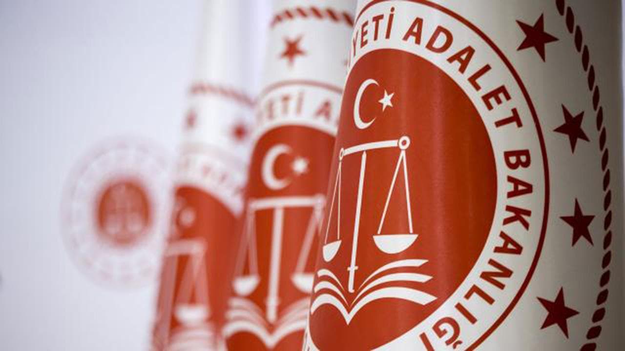 Adalet Bakanı Gürlek'ten Açıklama: 2566 Personelin Atama Kararnamesi Tamamlandı