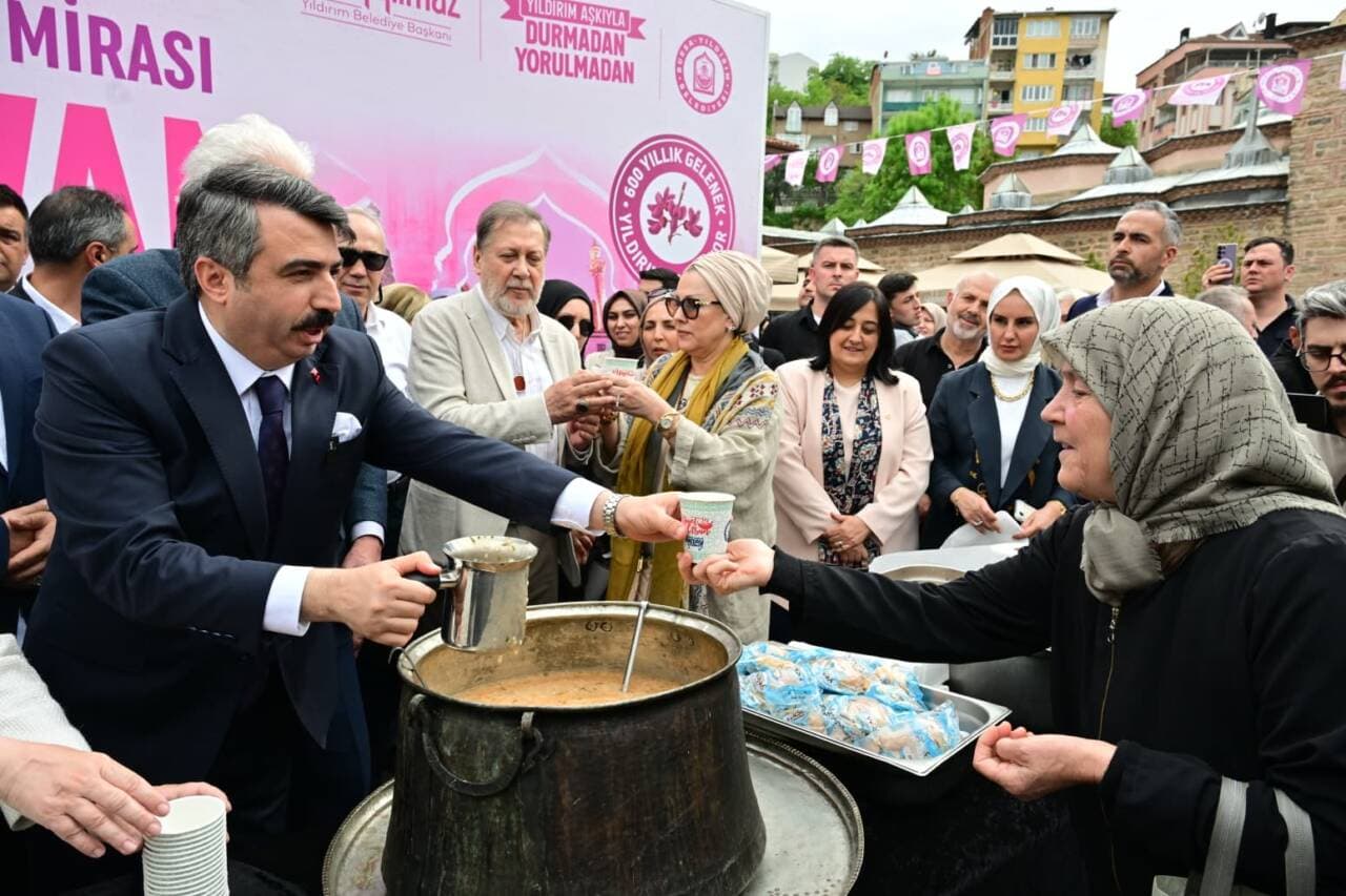 Yıldırım'da 600 Yıllık Erguvan Bayramı Coşkusu Sona Erdi