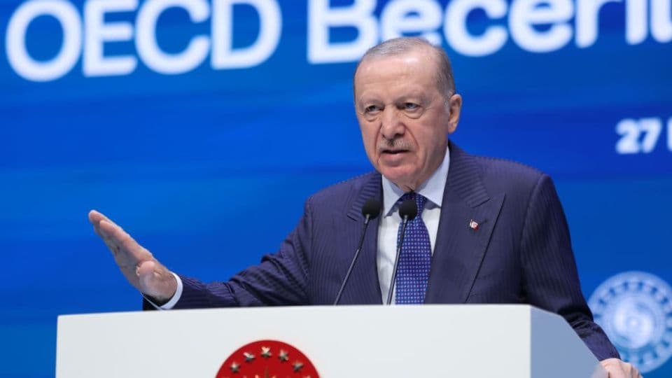Erdoğan'dan OECD Zirvesi'nde İşgücü Piyasası Vurgusu: Teknoloji Dönüştürüyor