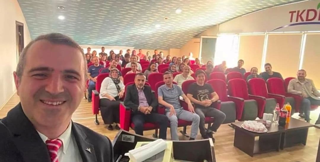 Bilal Tunç, TKDK etkinliğinde katılımcılarla birlikte