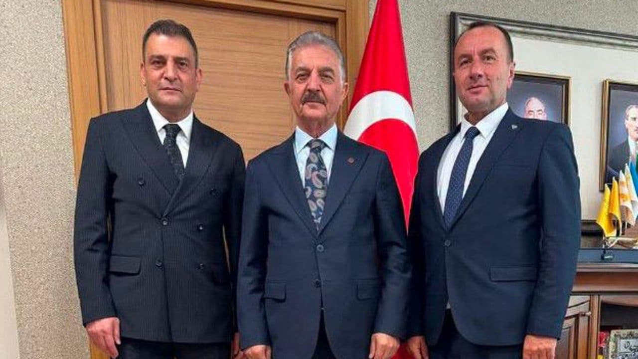 MHP Bursa'da Yeni Dönem: Tekin ve Özcanbaz'dan Bahçeli'ye Ziyaret