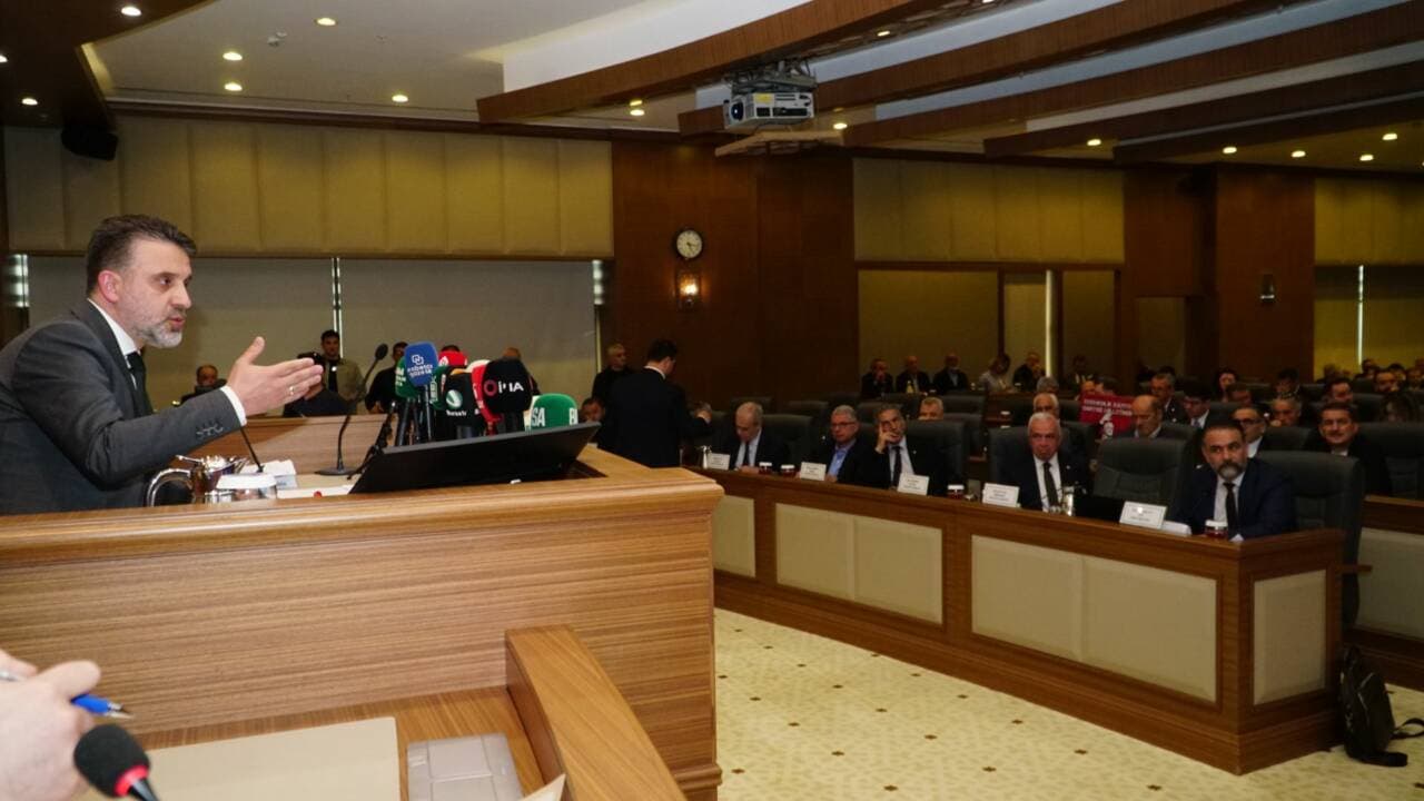 Bursa Büyükşehir Meclisi'nden Bursaspor'a Destek ve 23 Nisan Müjdeleri