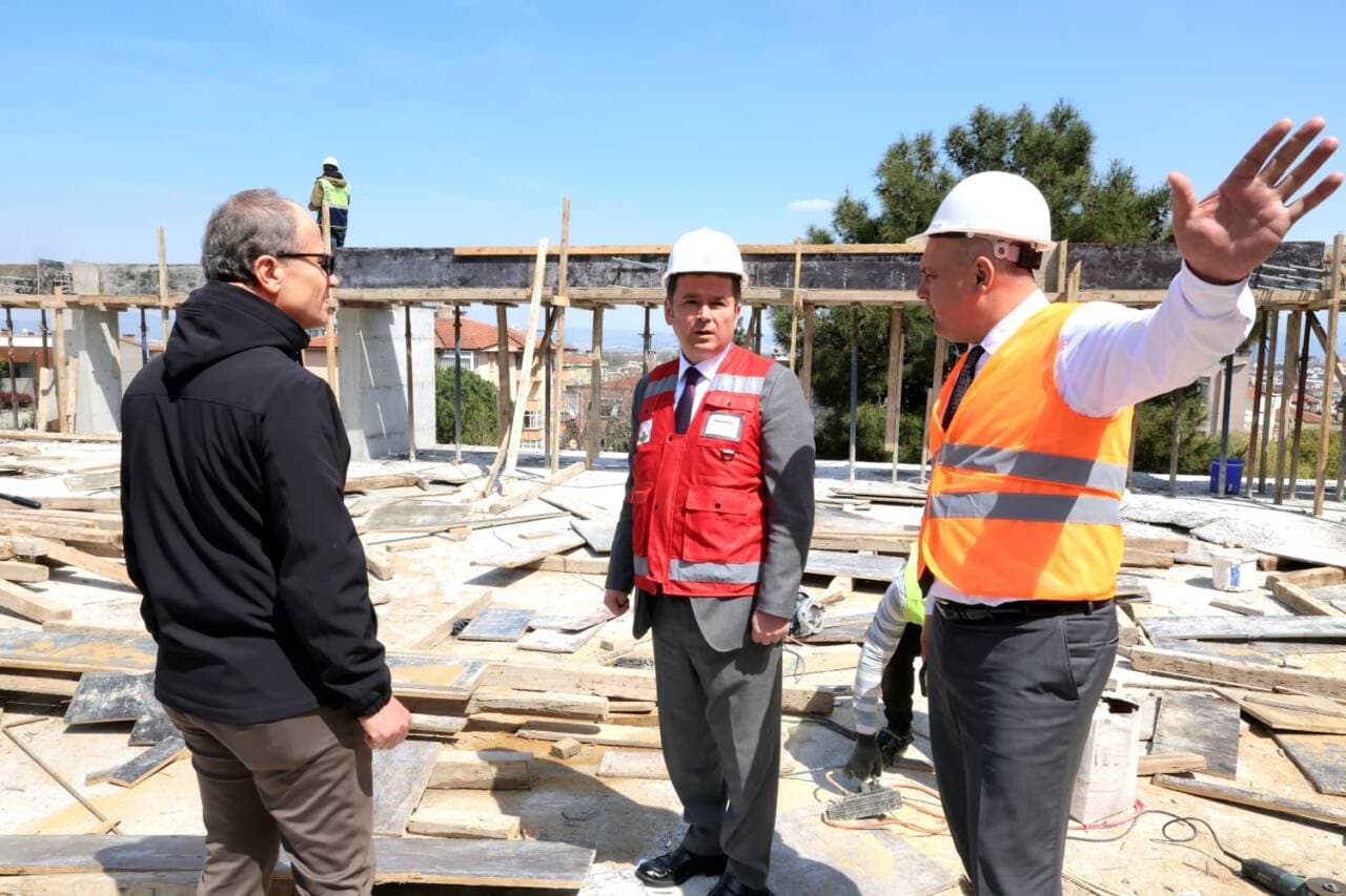 Bursa Osmangazi'de Yeni Kreş ve Aile Sağlığı Merkezi Yükseliyor