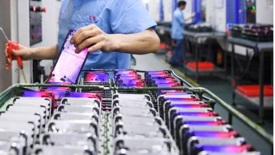Çip Krizi ve İthalat Baskısı Yerli Akıllı Telefon Üretimini Tehdit Ediyor: Sektörden Acil Destek Çağrısı