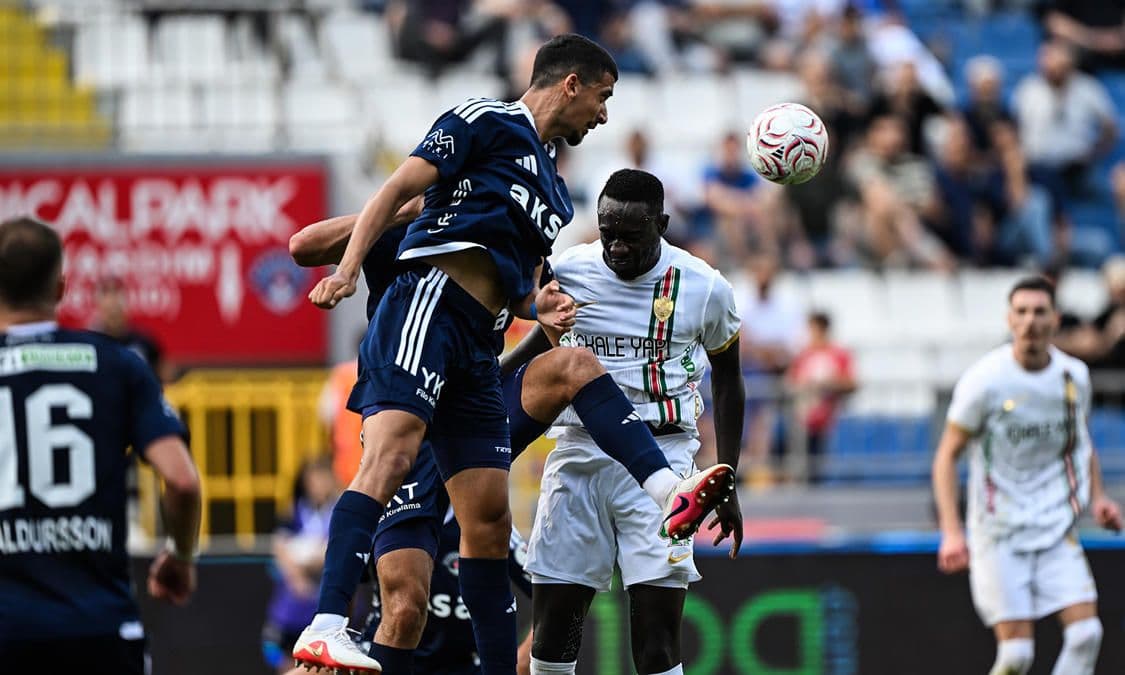 Kasımpaşa, Amedspor Karşısında Galibiyeti Koruyamadı: Maç 2-2 Berabere Bitti