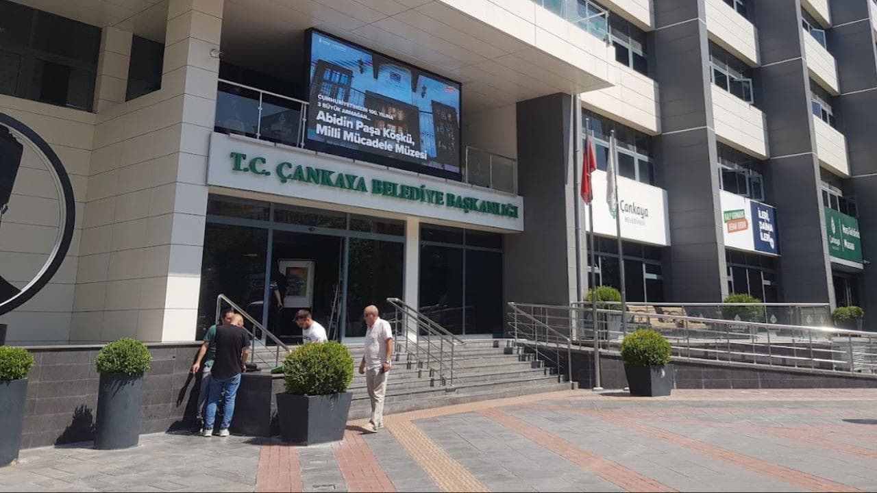 Yolsuzluk Soruşturmasında Eyüpsultan Belediye Başkan Yardımcısı Tutuklandı