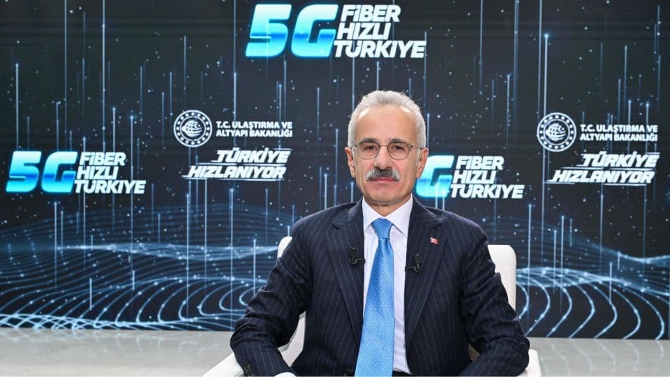 Bakan Uraloğlu Açıkladı: Türkiye'de 5G Abone Sayısı 34 Milyona Yaklaştı