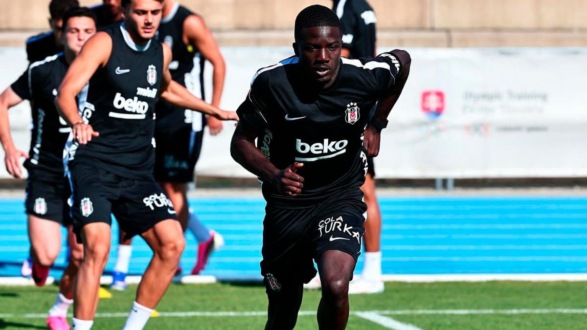 Beşiktaş'ın Yeni Transferi Ouattara İlk İdmanına Çıktı