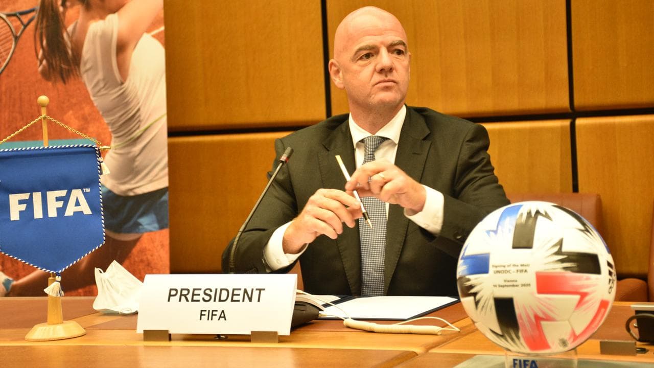 Gianni Infantino, FIFA Başkanlığı İçin Yeniden Adaylığını Duyurdu