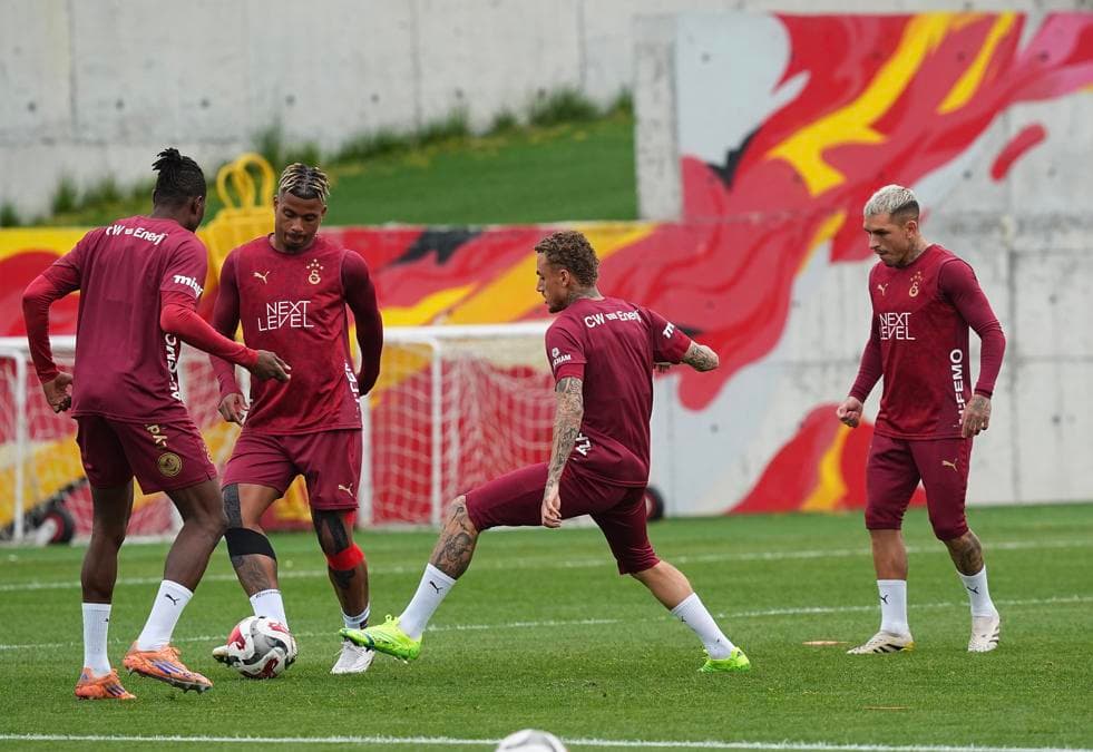 Galatasaray, Antalyaspor Maçı Hazırlıklarını Tamamladı: Şampiyonluk İçin Sahaya Çıkıyor