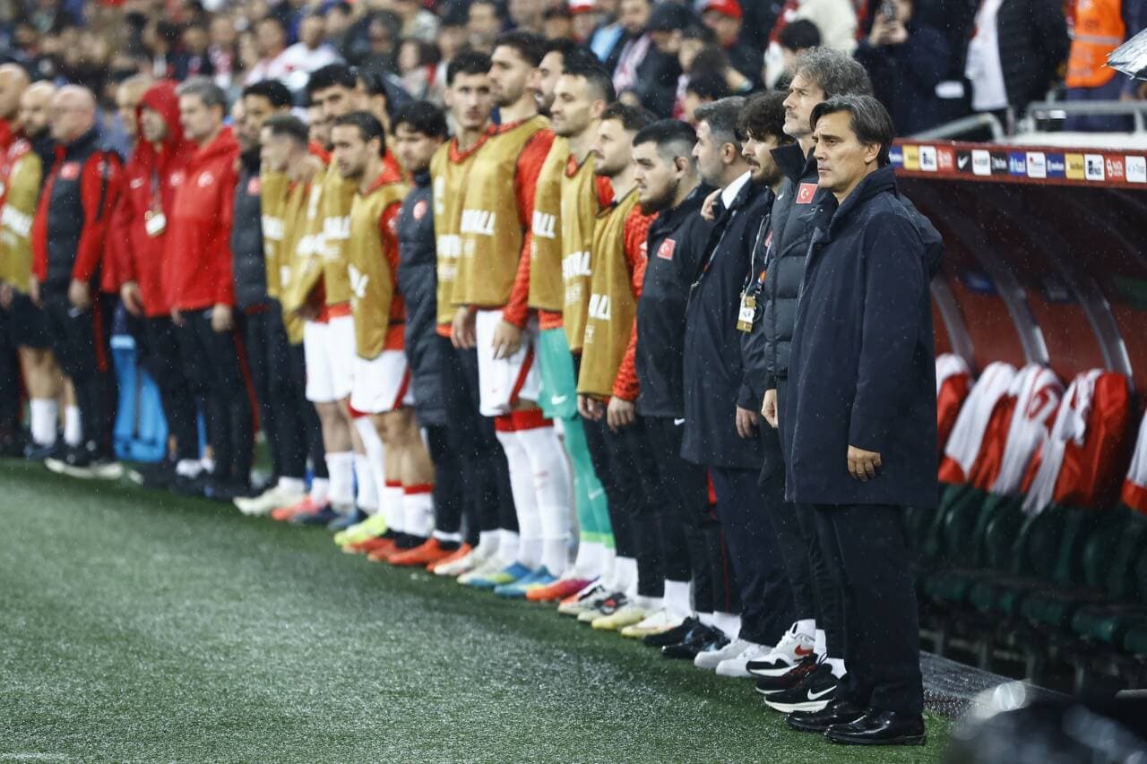Montella'dan Bursa'daki İtalya Maçı Sonrası İstifa Sorularına Net Yanıt