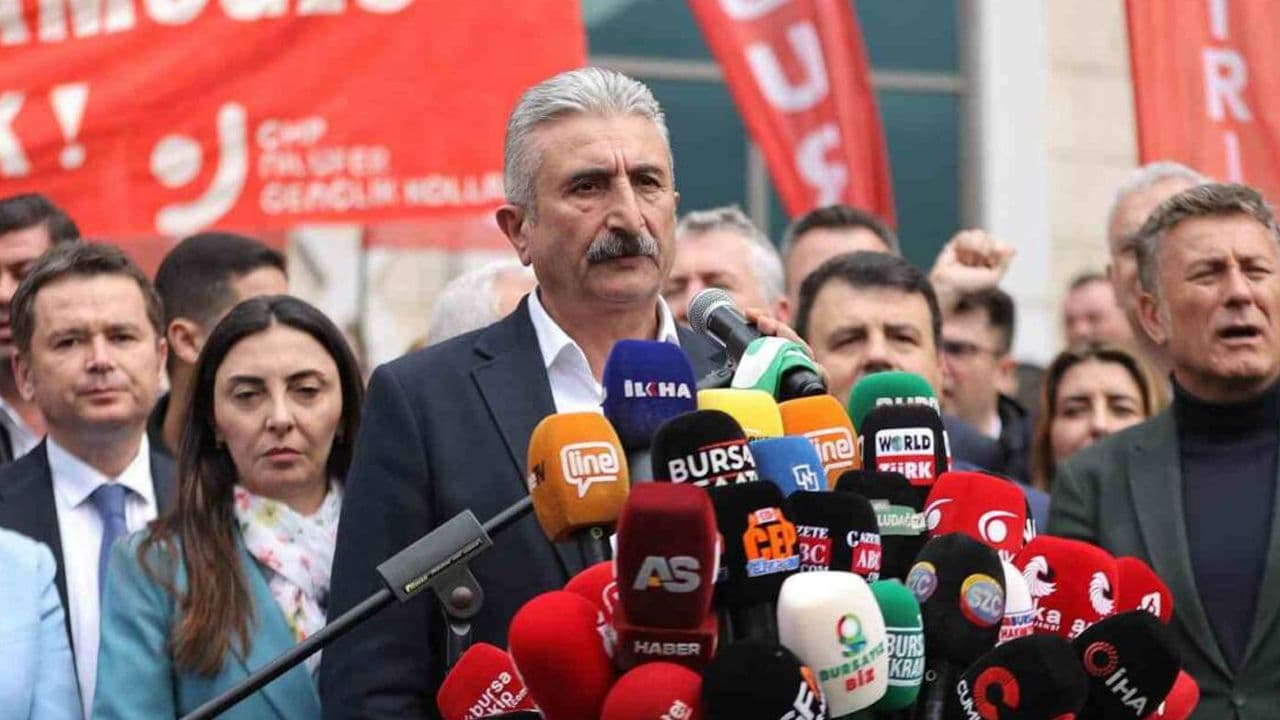 CHP Bursa İl Başkanı Nihat Yeşiltaş Görevden Alındı, Yerine Turgut Özkan Atandı