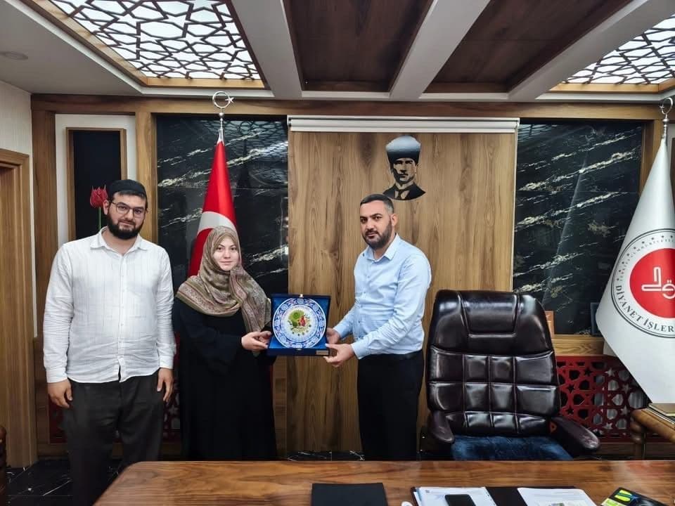 Bozüyük'ten Türkiye Finaline Yükselen Hafızlık Öğreticisi Elif Zorlu