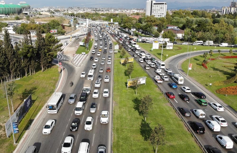 Bursa Milletvekili Selçuk Türkoğlu'ndan Kentin Acil Sorunlarına Dikkat Çekti: Kentsel Dönüşüm, Trafik ve Çevre