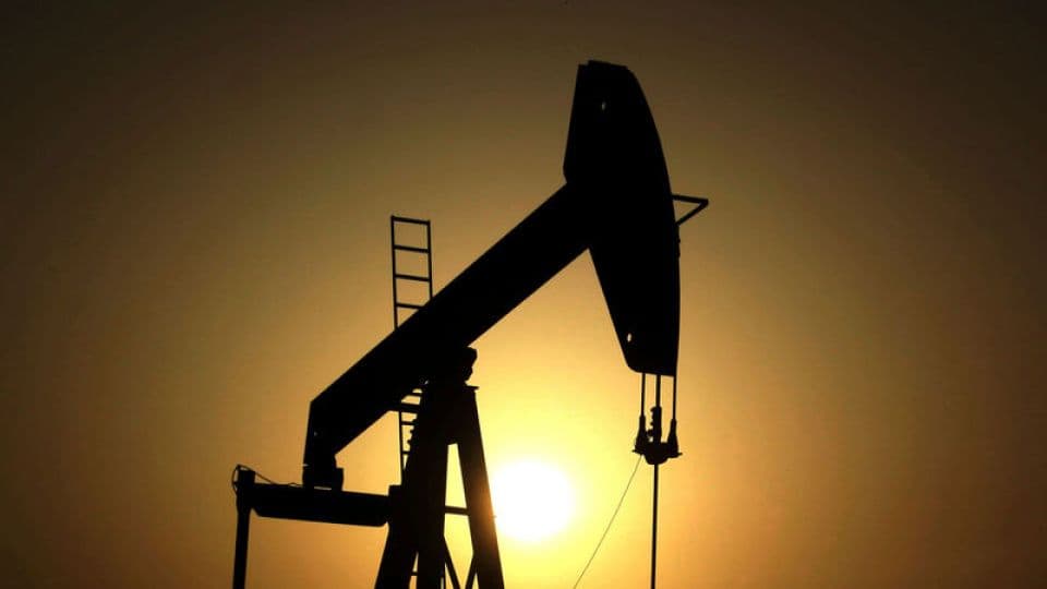 Petrol Fiyatları Geriledi: Trump'tan İran ile İlişkilerde "Büyük İlerleme" Mesajı