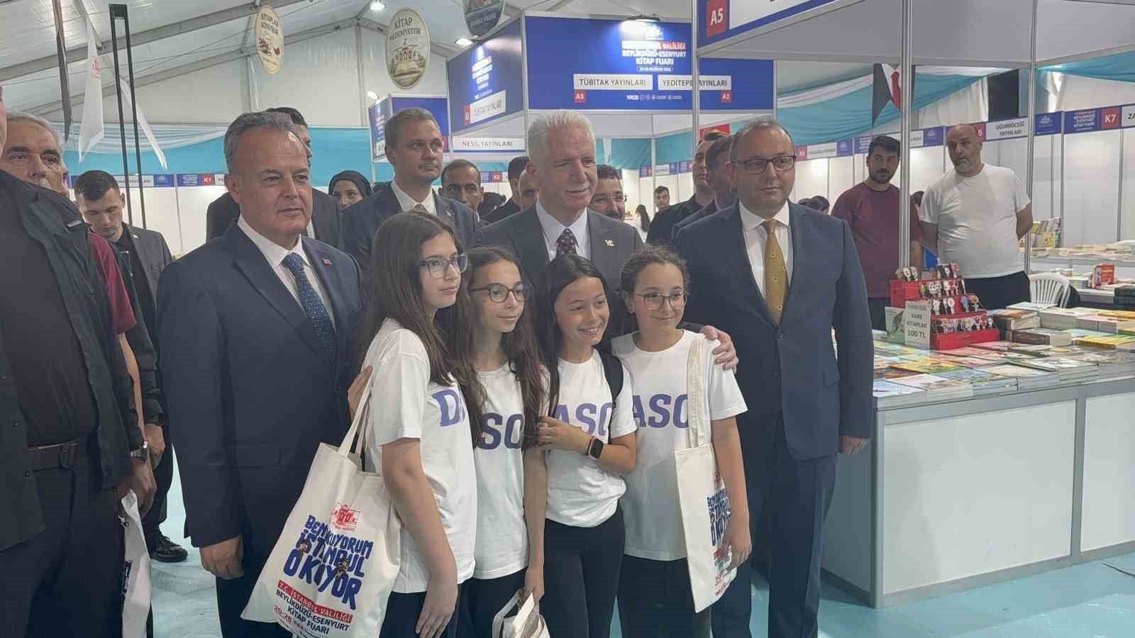 İstanbul Valiliği Kitap Fuarı Beylikdüzü'nde Kapılarını Açtı: Okuma Kültürü Vurgusu