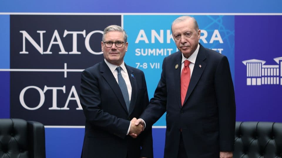 Cumhurbaşkanı Erdoğan, İngiltere Başbakanı Starmer ile Görüştü: Önemli Anlaşma İmzalandı