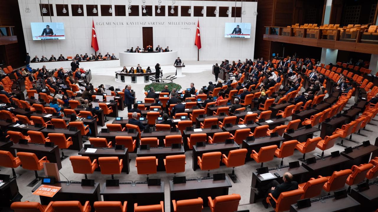 TBMM'de Yoğun Gündem: Yargı Paketi ve 15 Temmuz Anma Törenleri Ele Alınacak