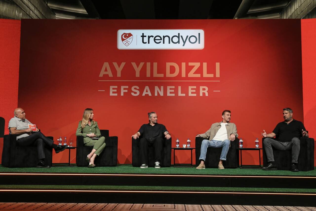 2002 Dünya Kupası Efsaneleri Bursa'da Buluştu: Milli Takım Geleceği Değerlendirildi