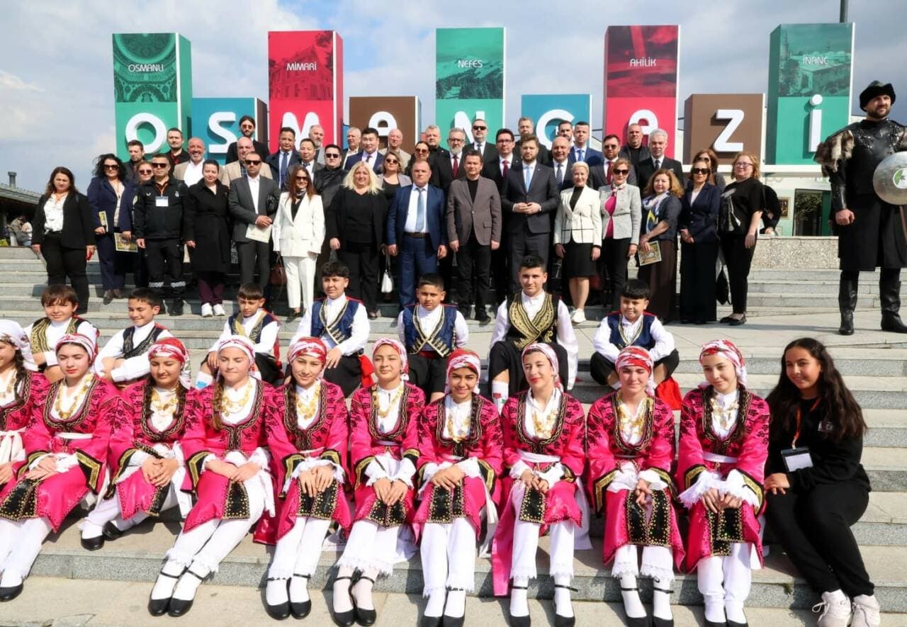 Bursa'nın Fethinin 700. Yılında Kardeş Şehirlerden Anlamlı Ziyaret