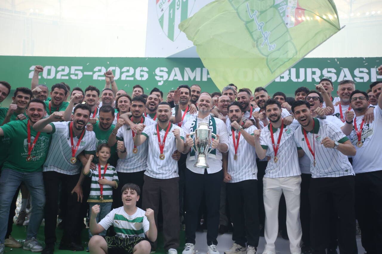 Bursaspor Yeni Sezon Hazırlıklarına Başladı: İlk Antrenman Mustafa Er Yönetiminde
