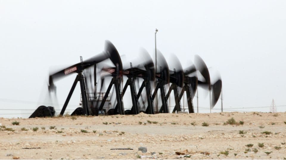 ABD-İran Gerilimi Petrol Fiyatlarını Yükseltti: Haftalık Artış Yüzde 18'i Buldu