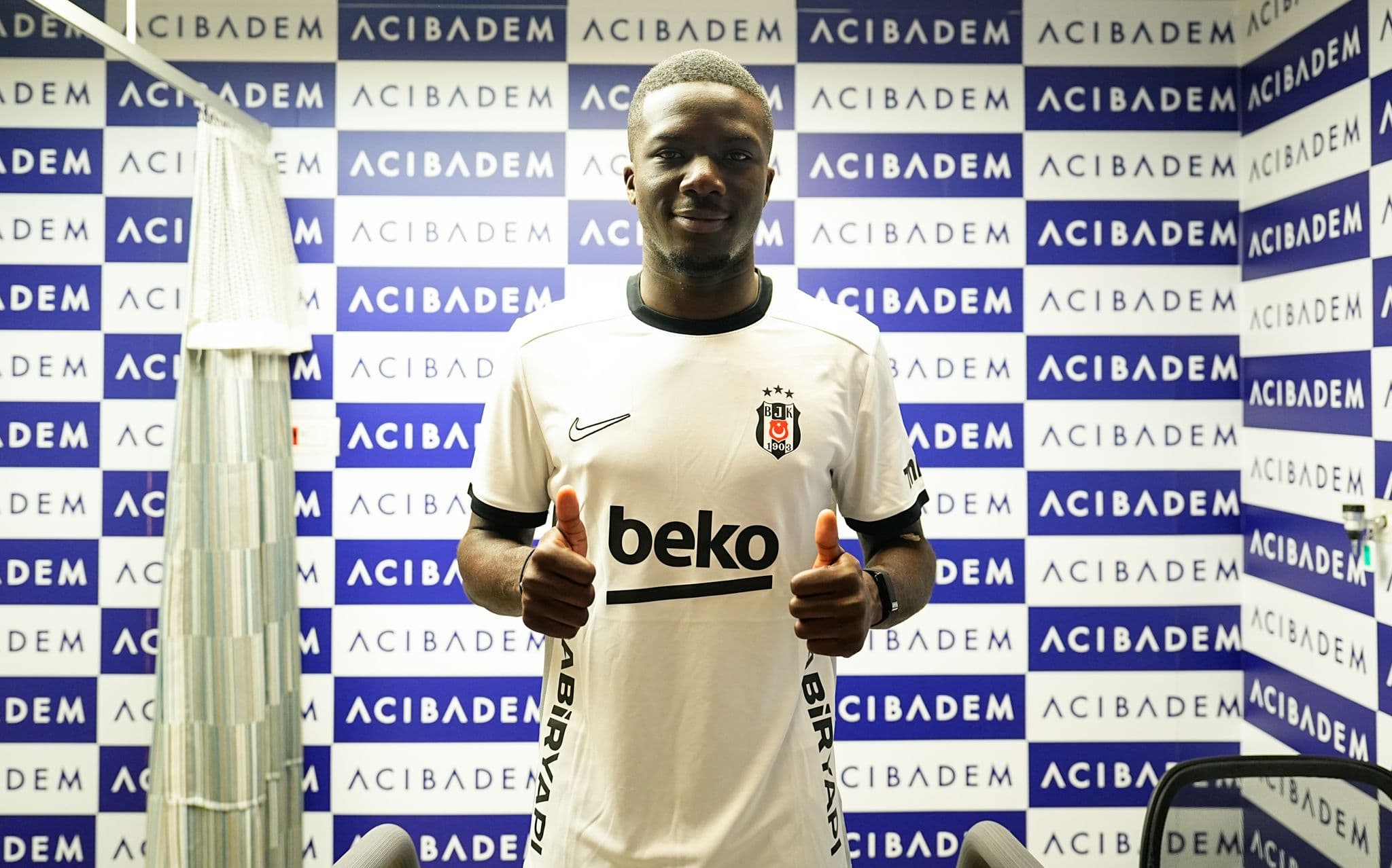 Kassoum Ouattara, Beşiktaş İçin Sağlık Kontrolünü Tamamladı