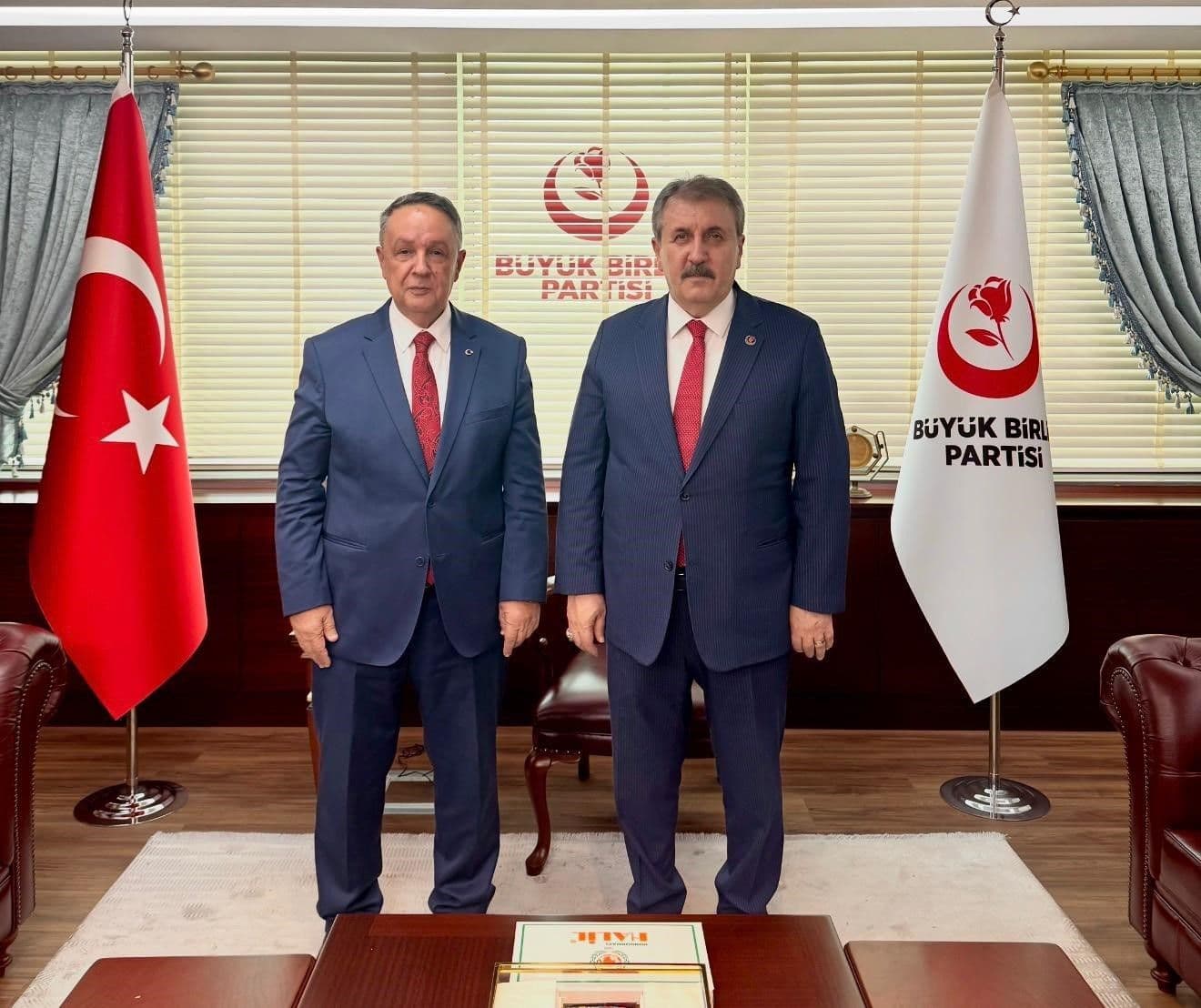 Büyük Birlik Partisi'nde Ekrem Alfatlı'ya Yeniden Genel Başkan Yardımcılığı Görevi