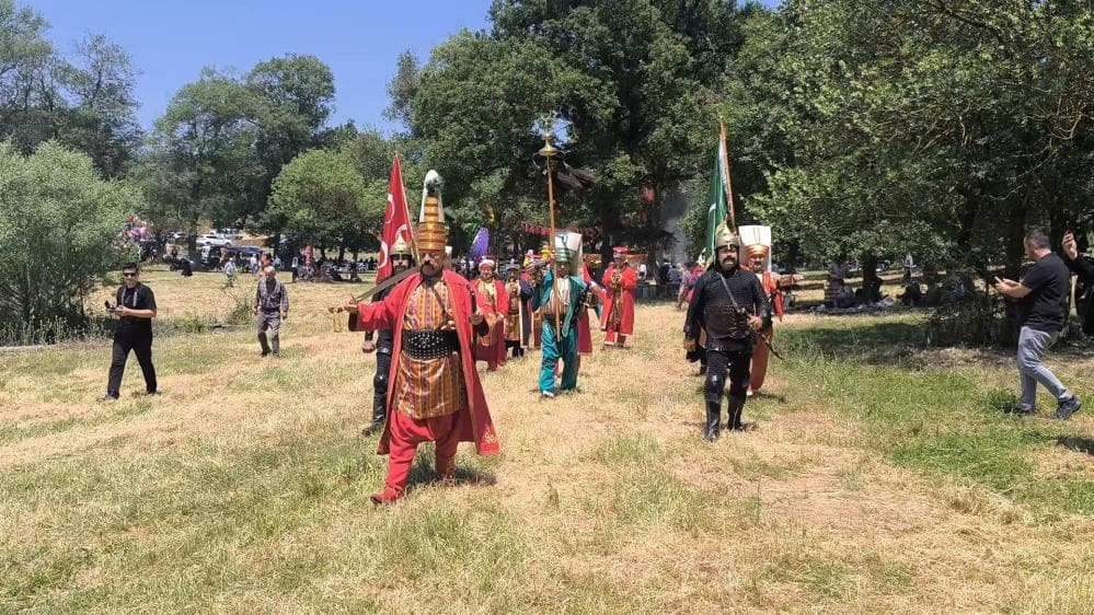 Bursa'da Aydoğdu Bey ve Şehitleri Anma Günü: 20 Yıllık Gelenek Sürüyor