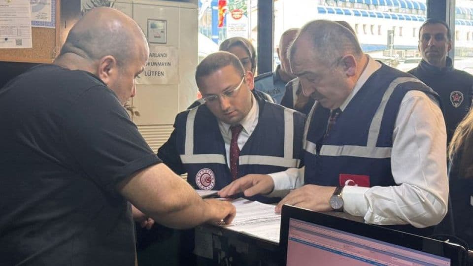 Ticaret Bakanlığı'ndan Fahiş Fiyat Uygulayan İşletmelere 389 Milyon TL Ceza