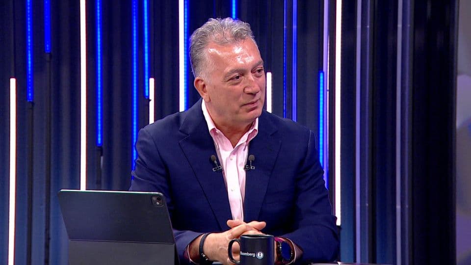 Otomotiv Sektöründe Endişeli Bekleyiş: Uzmanlar Pazarın Geleceğini Değerlendiriyor