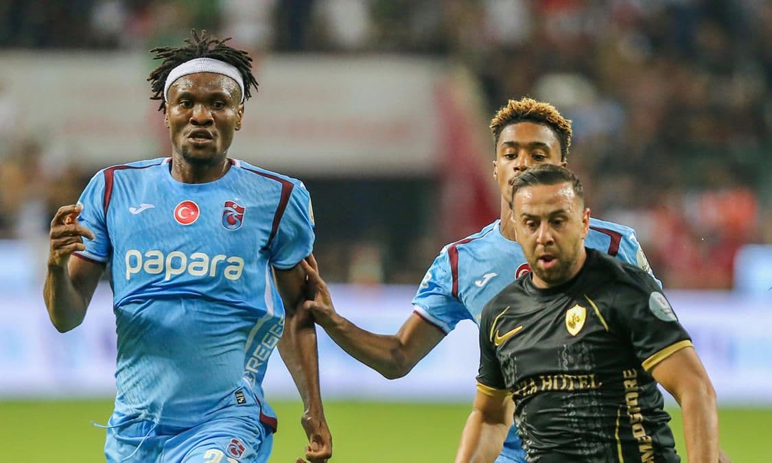Trabzonsporlu Nwaiwu'dan Amedspor Mağlubiyeti Sonrası Taraftara Mesaj