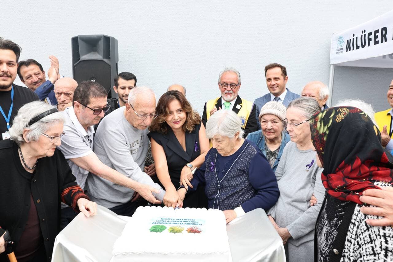 Bursa'da Alzheimer Farkındalığı ve Hasta Destekleri: 35 Bin Kişi İçin Yeni Projeler Yolda