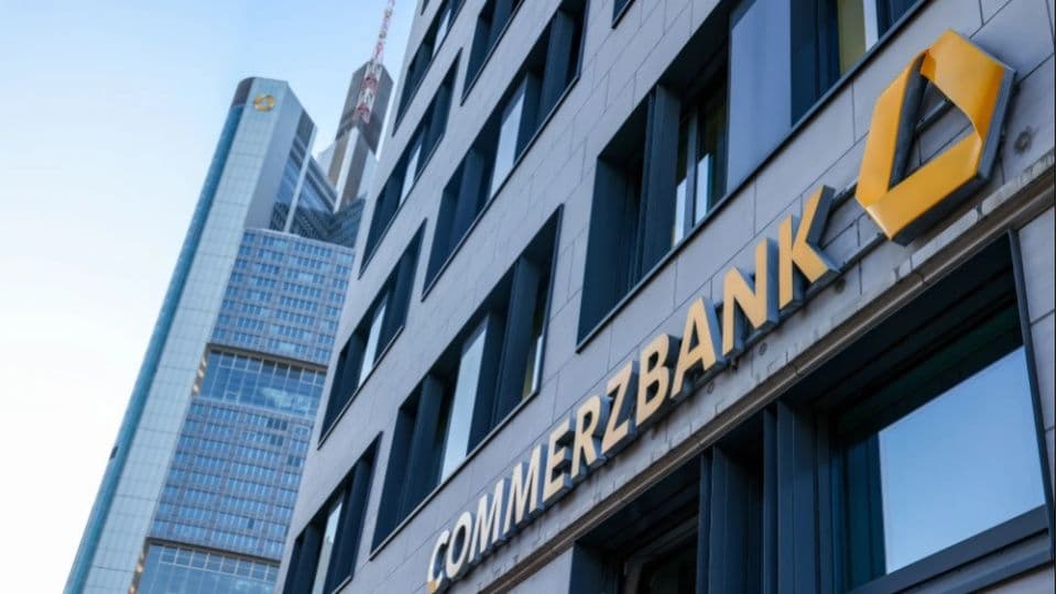 Almanya, Commerzbank'ın Geleceği İçin UniCredit ile Masaya Oturuyor