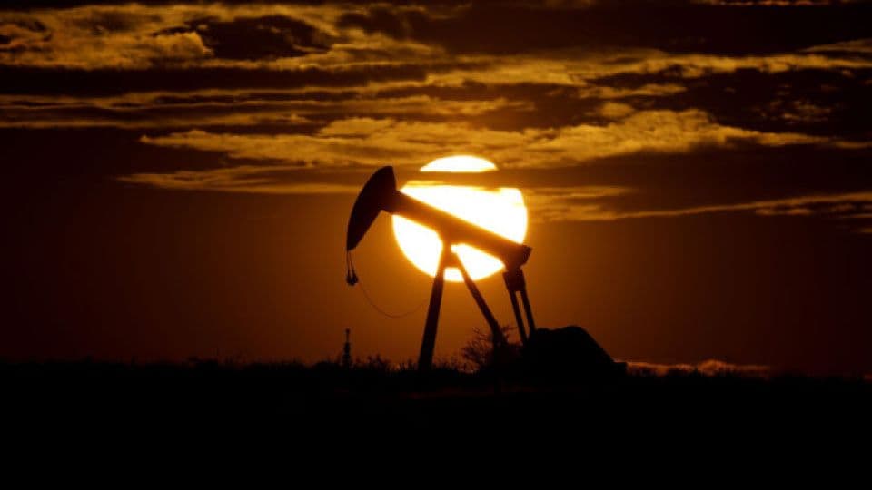 Petrol Piyasalarında Yatay Seyir: ABD-Çin Zirvesi ve İran Gerilimi Odakta