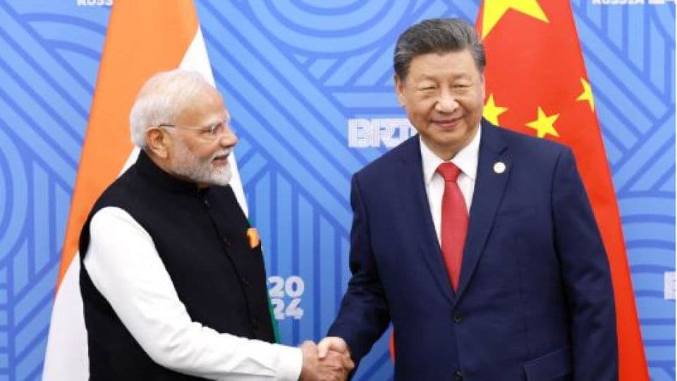 Çin Devlet Başkanı Şi Cinping, BRICS Zirvesi İçin Yedi Yıl Sonra Hindistan'da