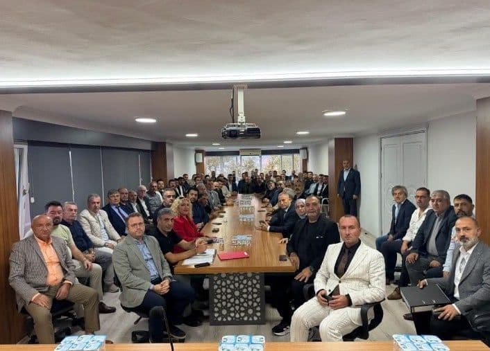 MHP Bursa İl Başkanlığı'nda Mehmet Emin Özcanbaz Dönemi Resmen Başladı
