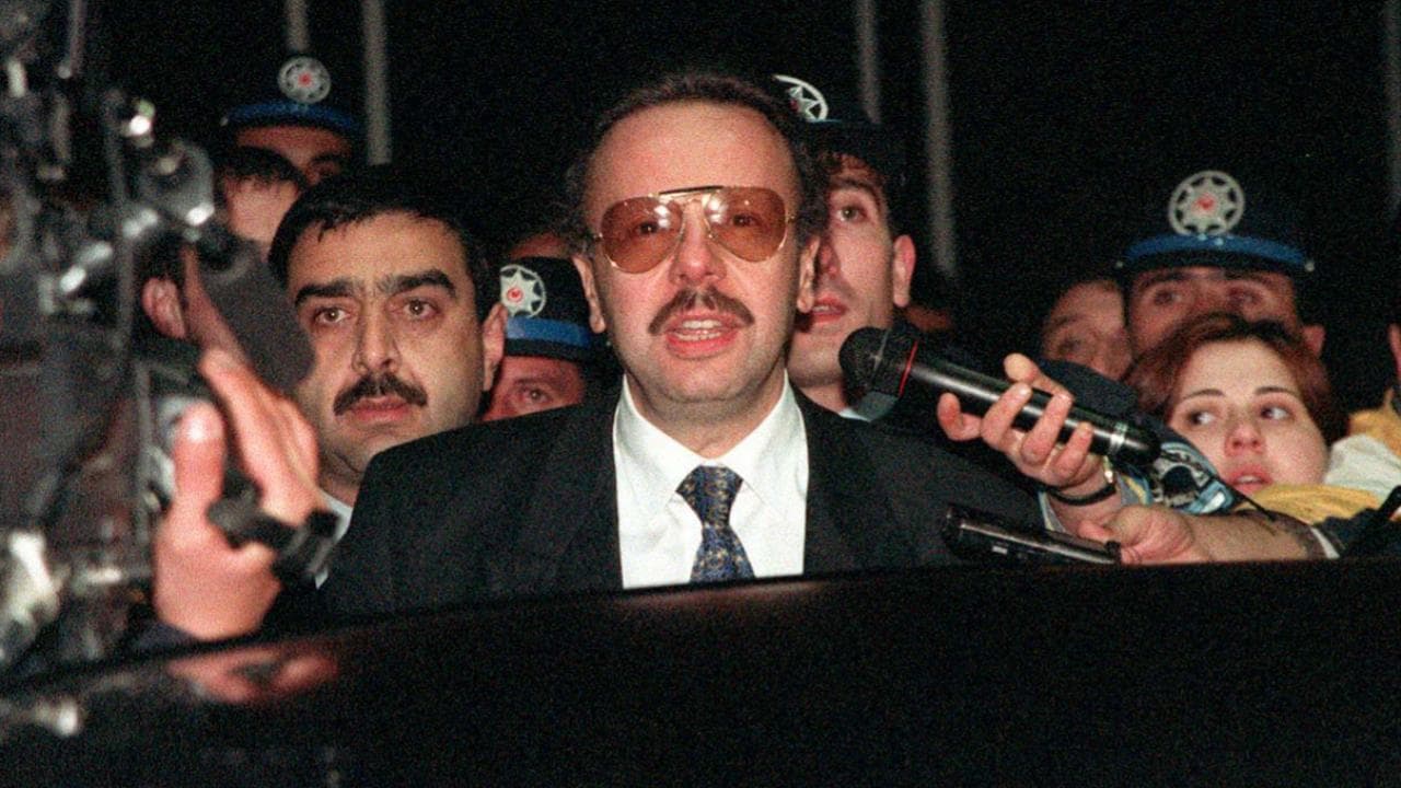 Eski Bakan Arif Ahmet Denizolgun Soruşturmasında Doktor Gözaltına Alındı