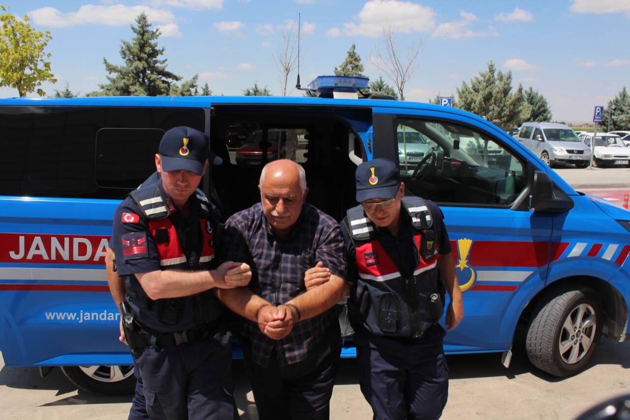 Aksaray'da Borç Cinayeti: İki Arkadaşını Öldüren Şüpheli Yakalandı