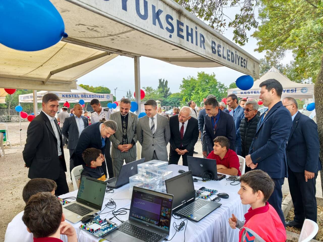 Bursa'da Köy Okulları 'Kırsaldan Geleceğe' Projesiyle Bilim ve Teknolojiyle Tanıştı
