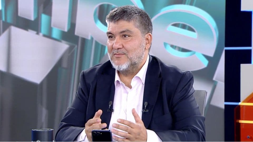 Uzman Posta CEO'su Gökalp Çakıcı, yapay zeka entegreli e-posta yönetimi hakkında konuşuyor.
