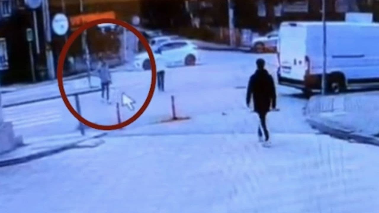 Bursa'da 29 Yıl Hapis Cezası Bulunan Hırsızlık Şüphelisi Yakalandı