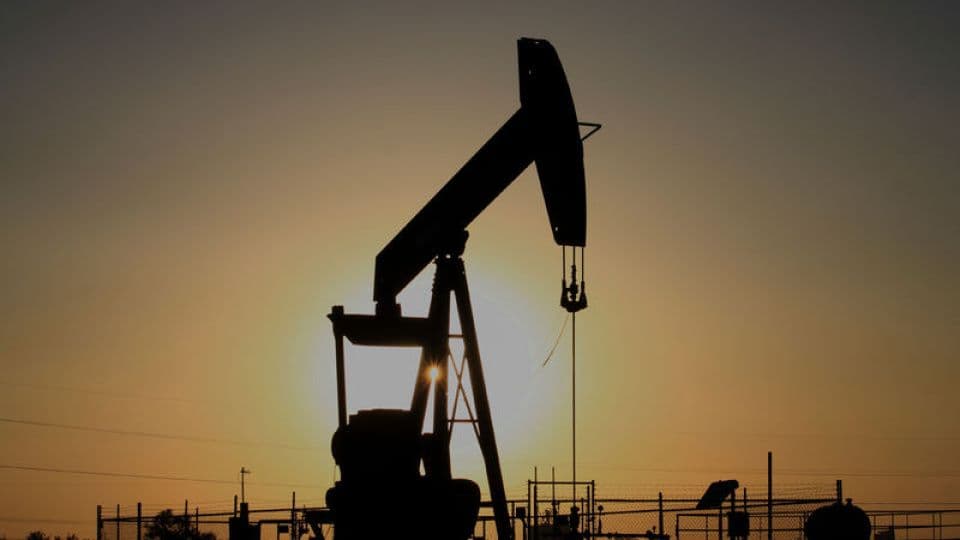 Petrol Fiyatları, ABD-İran Müzakerelerindeki Belirsizlikle Yükseldi