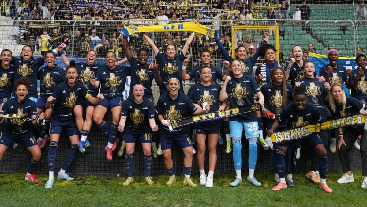 Fenerbahçe, Süper Lig Kupasını Kadıköy'de Kaldırıyor: Tören ve Bilet Detayları Belli Oldu